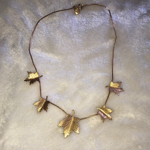 Vintage Paradise‎ Necklace Chocker Gold Tone Leaf Leaves